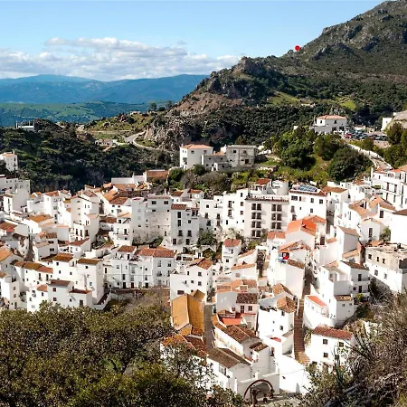 Apartament Two Bedroom Walking Distance To A Stunning In Casares Costa Bahia de Casares