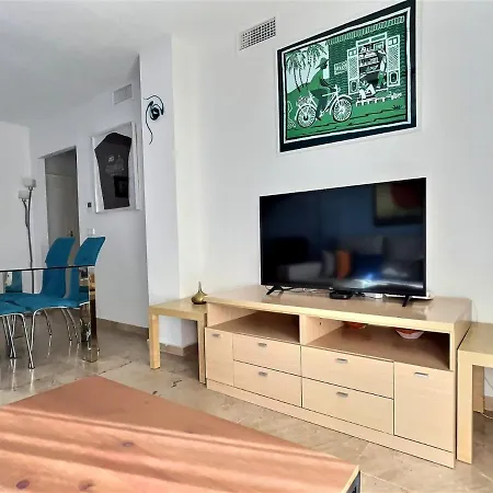 Two Bedroom Walking Distance To A Stunning In Casares Costa Apartament Bahia de Casares