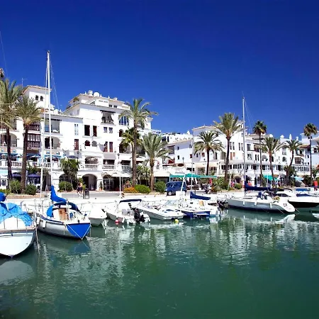 Apartament Two Bedroom Walking Distance To A Stunning In Casares Costa *