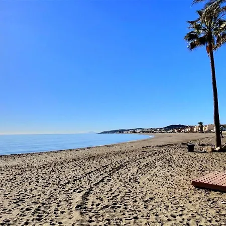 Two Bedroom Walking Distance To A Stunning In Casares Costa Apartament *