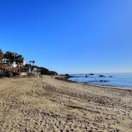 Apartament Two Bedroom Walking Distance To A Stunning In Casares Costa Bahia de Casares
